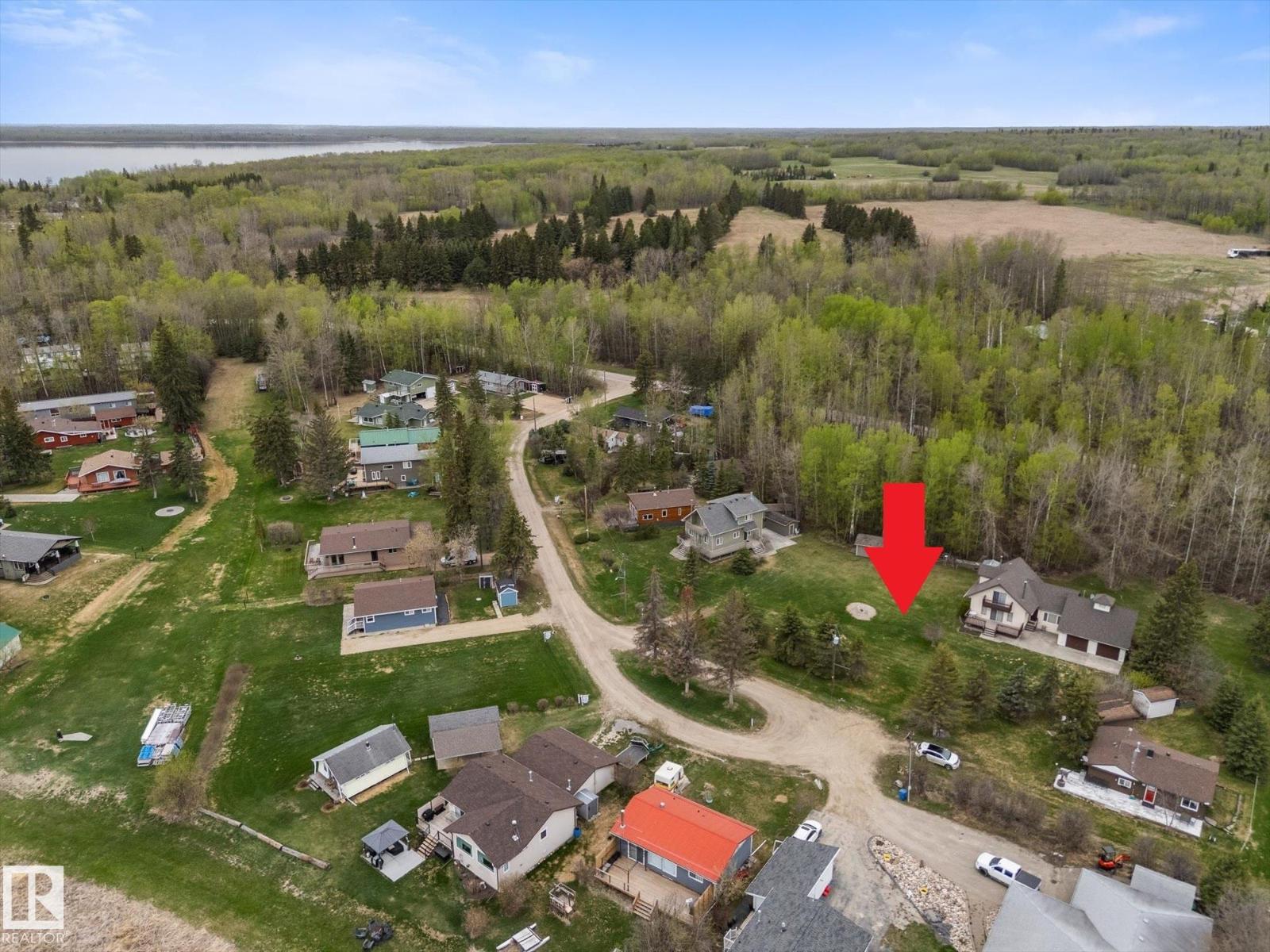 217 2 Street Ross Haven, Rural Lac Ste. Anne County, Alberta  T0E 1A0 - Photo 4 - E4488208