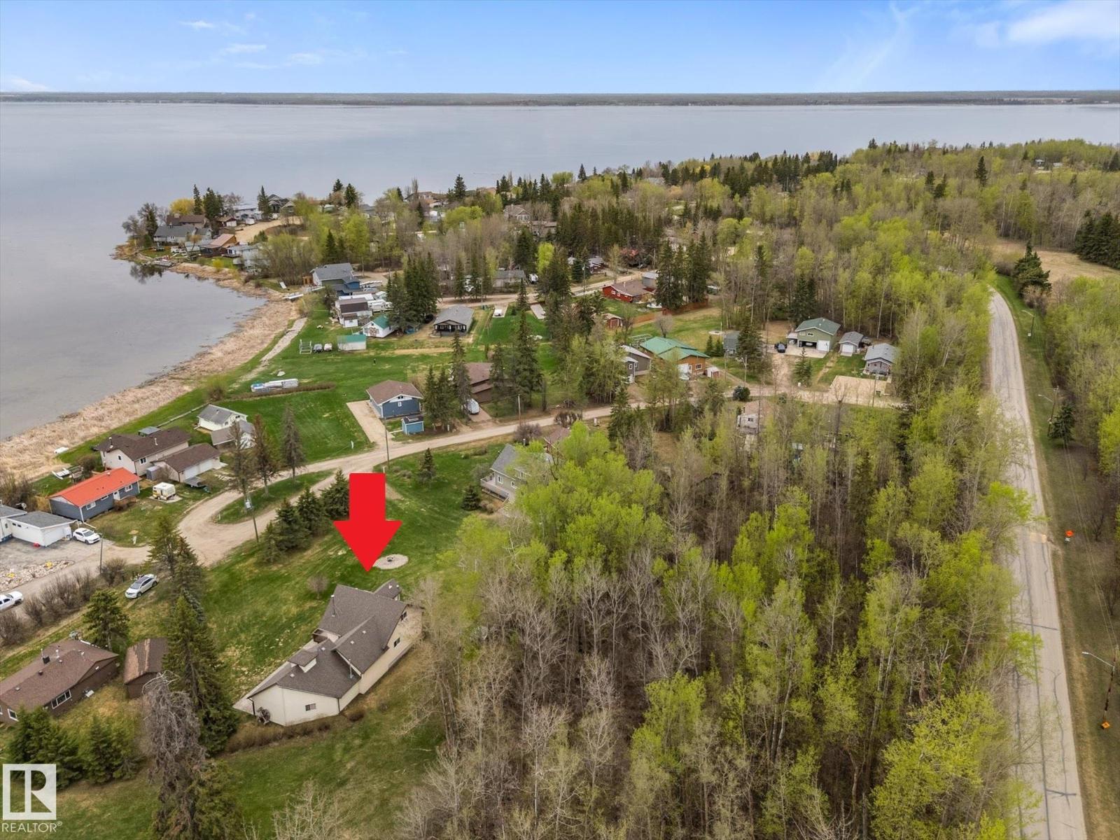 217 2 Street Ross Haven, Rural Lac Ste. Anne County, Alberta  T0E 1A0 - Photo 5 - E4488208