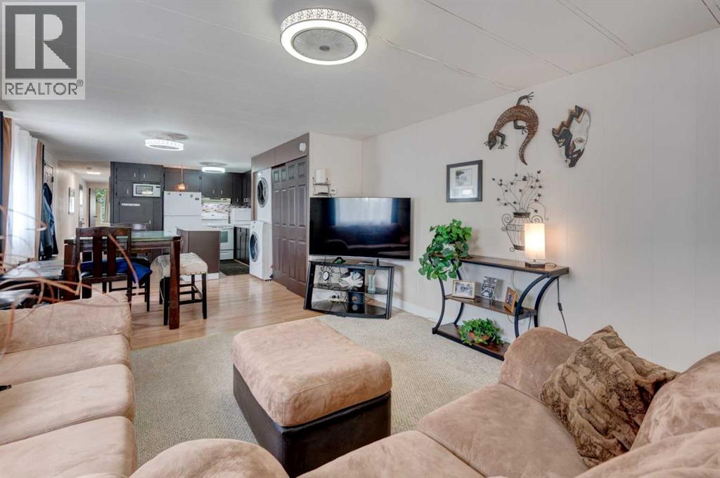 829 Bayview Road, Strathmore, Alberta  T1P 1E1 - Photo 10 - A2309854