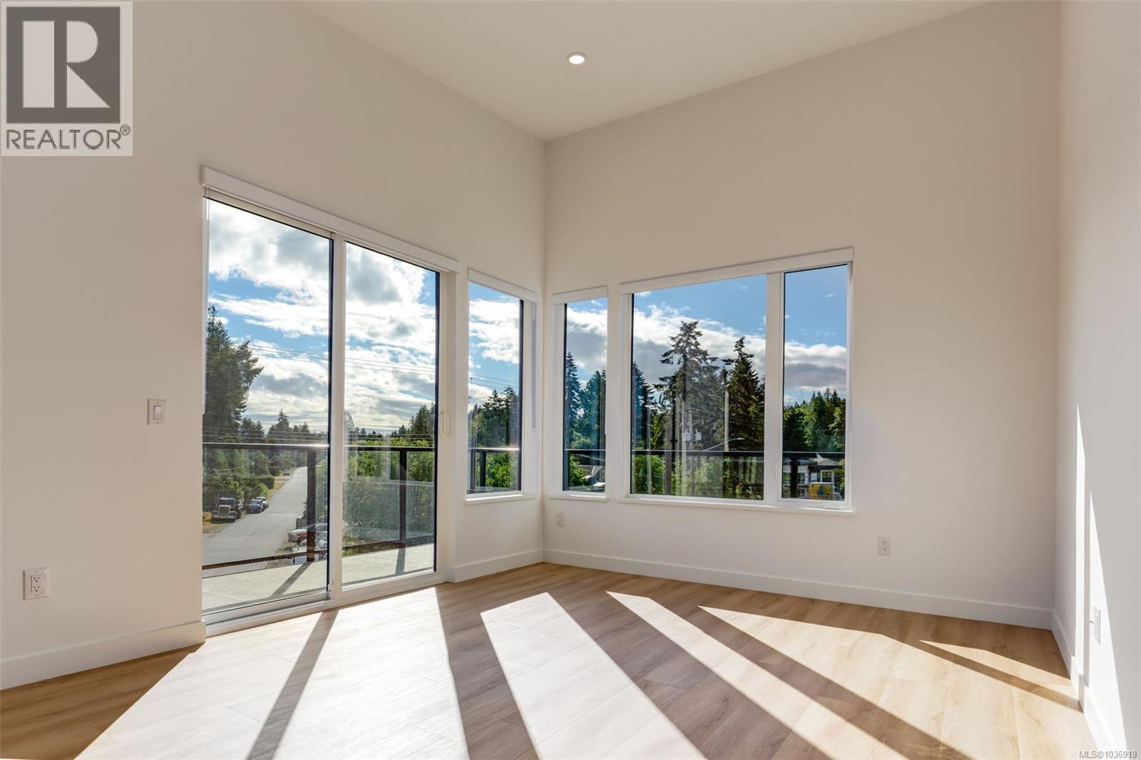 301 7181 Lantzville Rd, Lantzville, British Columbia  V0R 2H0 - Photo 6 - 1036919