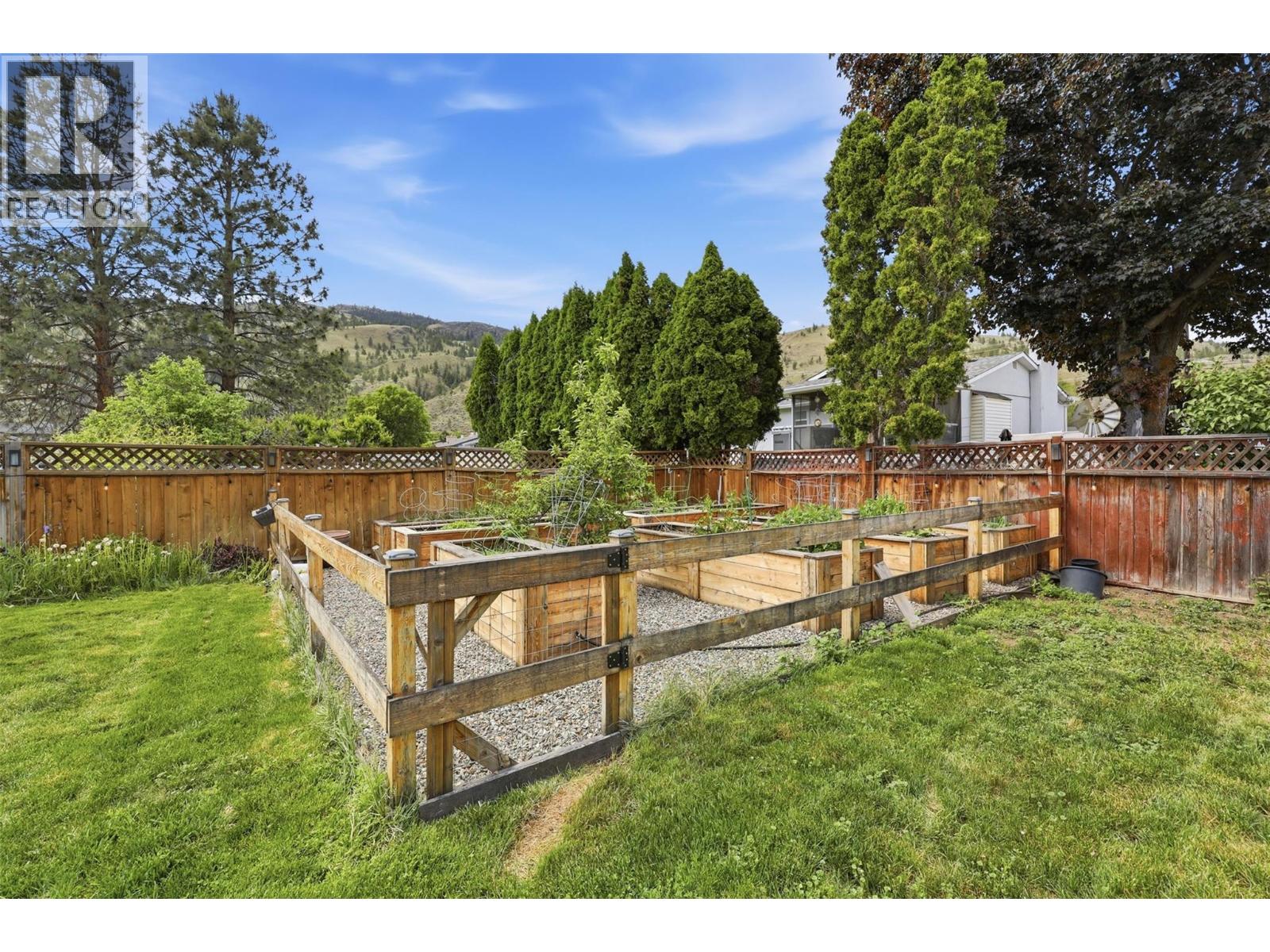 834 Bebek Road, Kamloops, British Columbia  V2B 6P1 - Photo 49 - 10387643
