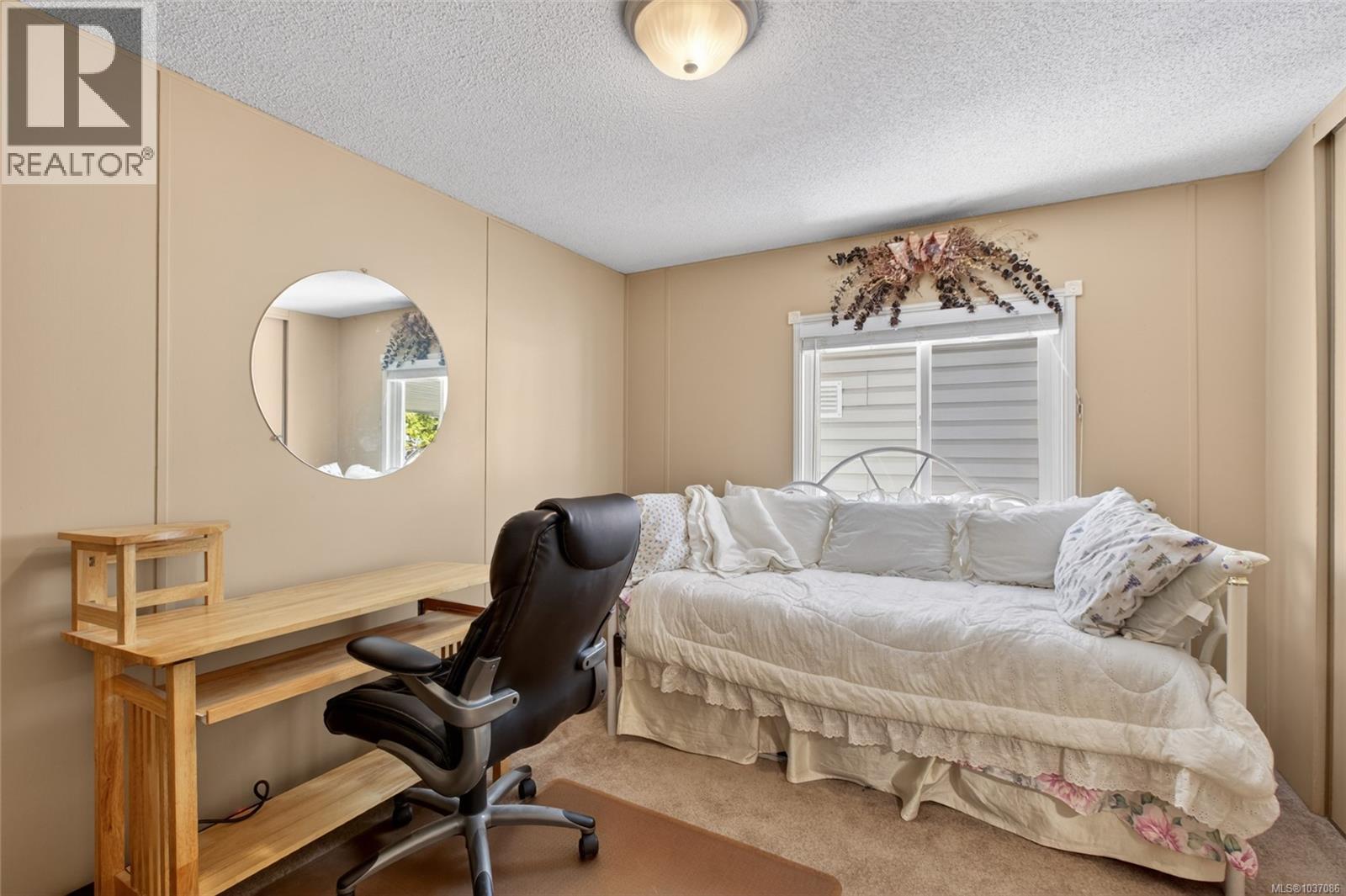 2200 Stadacona Dr, Comox, British Columbia  V9M 3P9 - Photo 29 - 1037086