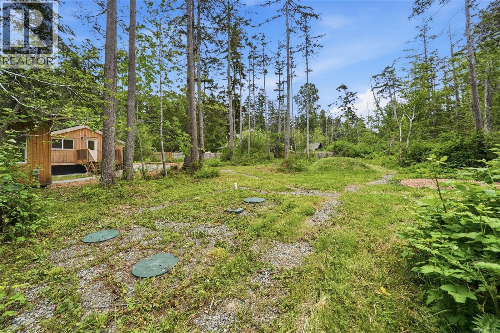 675 Little Blvd, Gabriola Island, British Columbia  V0R 1X3 - Photo 55 - 1036878