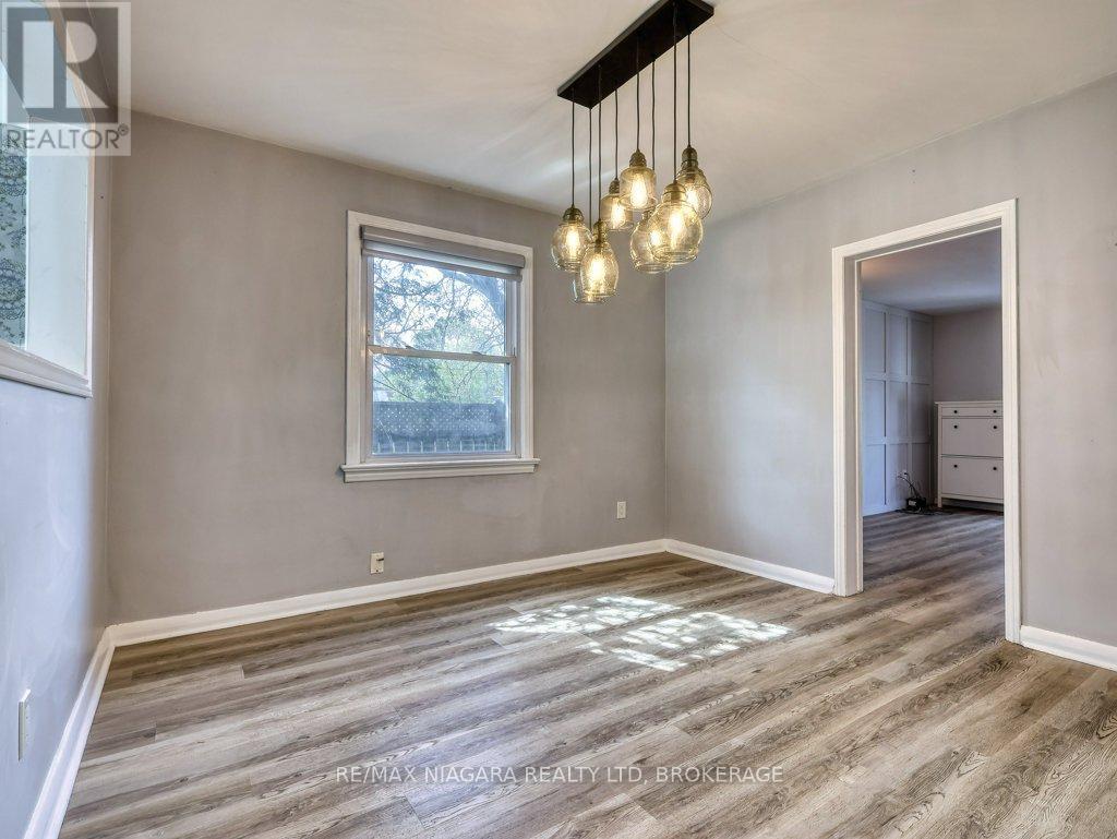 11 Winnifred Avenue, St. Catharines (Carlton/bunting), Ontario  L2M 5X2 - Photo 18 - X13137656