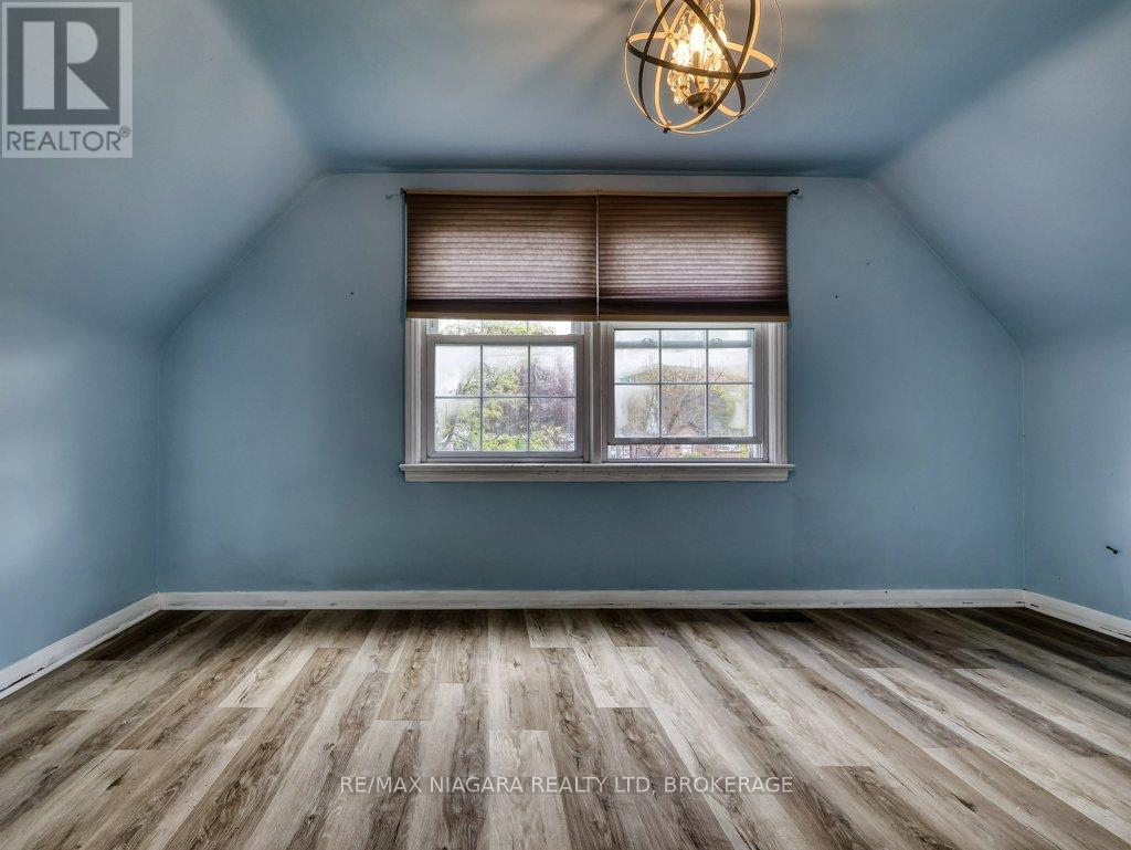 11 Winnifred Avenue, St. Catharines (Carlton/bunting), Ontario  L2M 5X2 - Photo 34 - X13137656