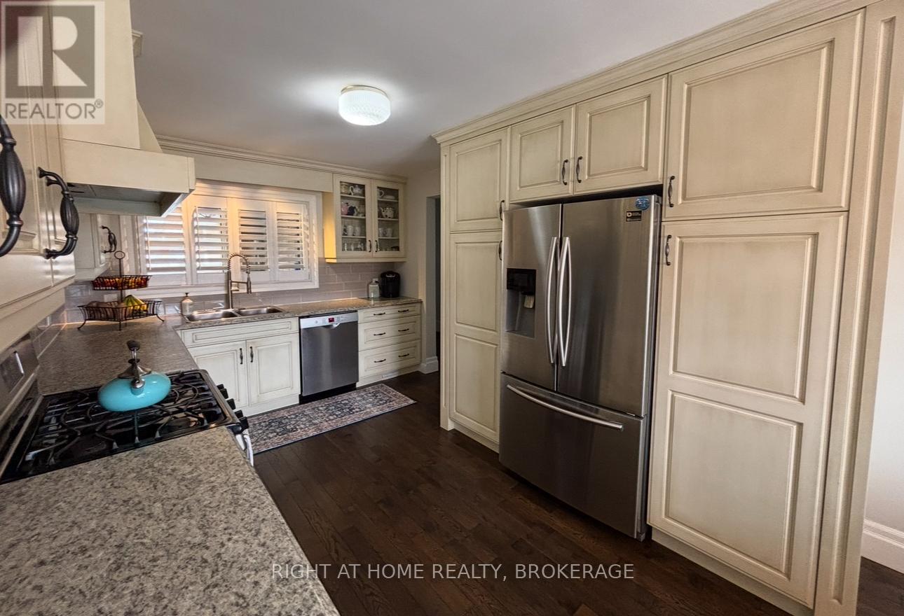 57 Metcalfe Street, Thorold (Thorold Downtown), Ontario  L2V 3A2 - Photo 4 - X13137664