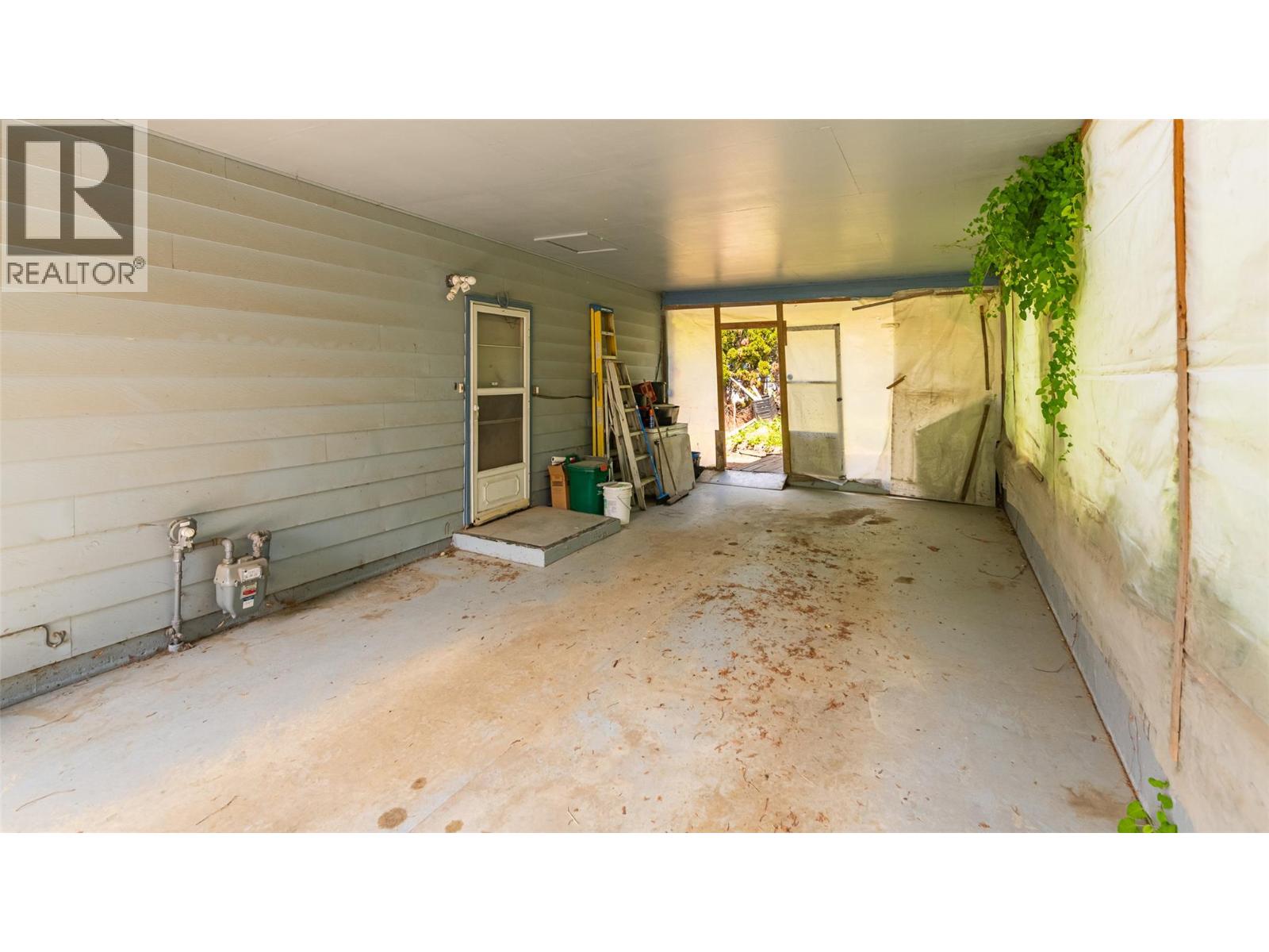 1104 Erickson Street, Creston, British Columbia  V0B 1G3 - Photo 30 - 10387193