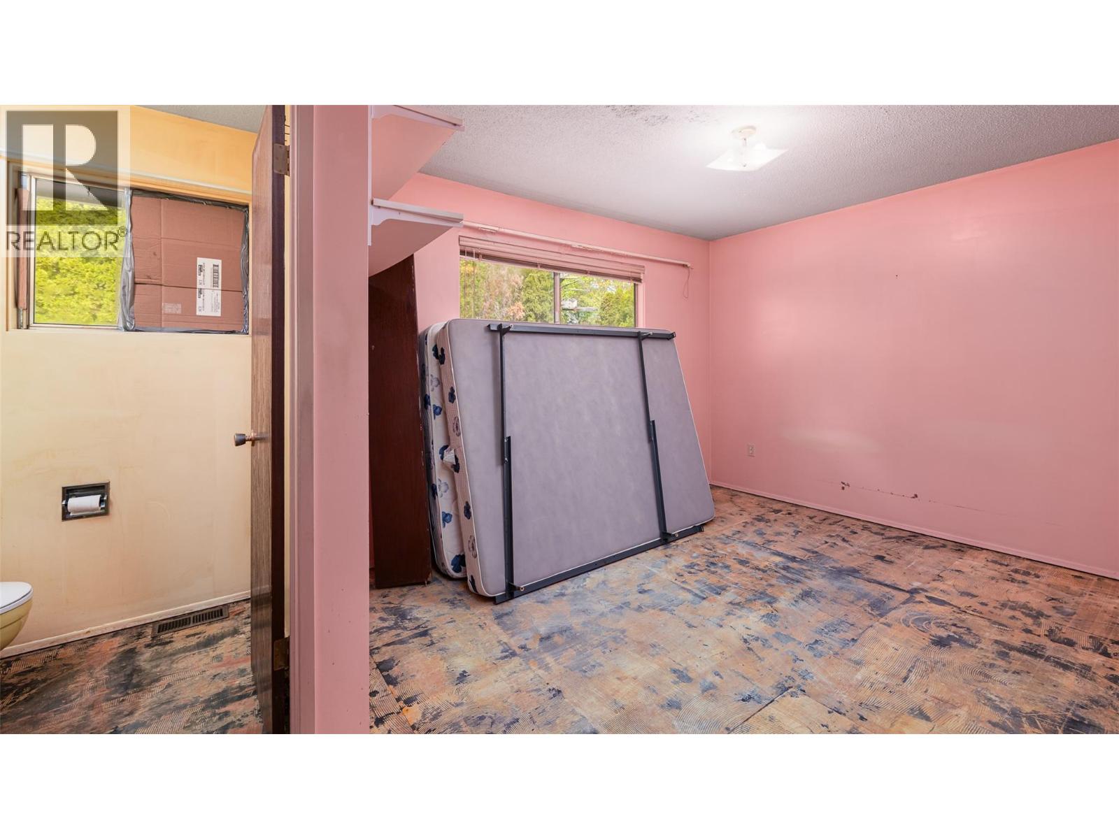 1104 Erickson Street, Creston, British Columbia  V0B 1G3 - Photo 17 - 10387193
