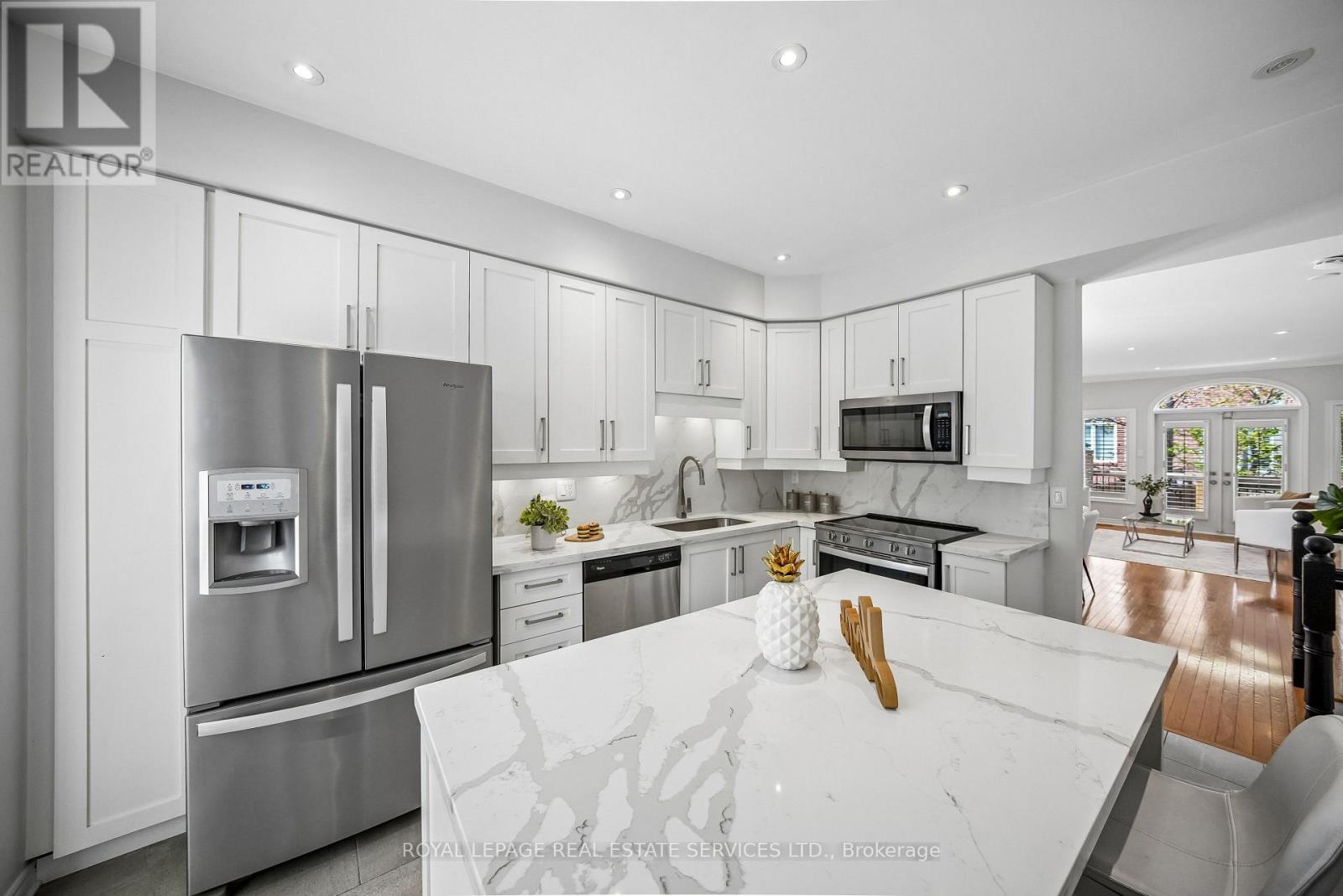 20 San Remo Terrace, Toronto, Ontario  M8Z 6C6 - Photo 11 - W13137652