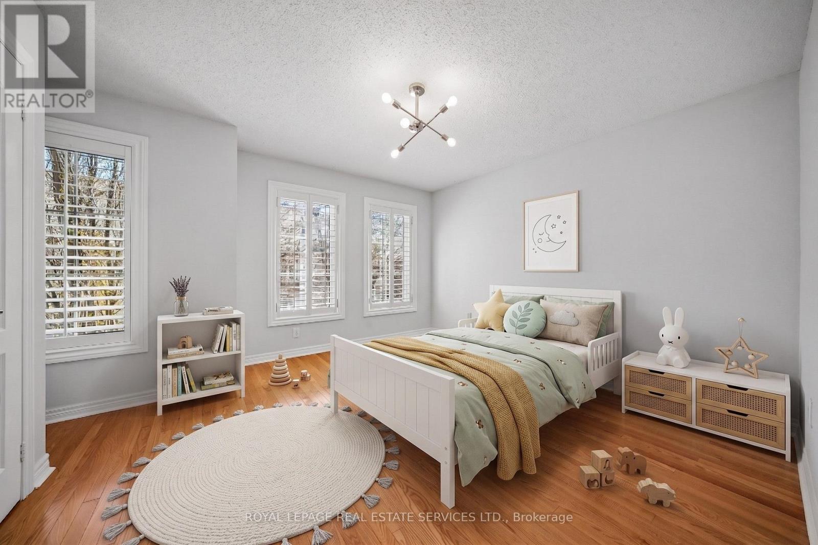20 San Remo Terrace, Toronto, Ontario  M8Z 6C6 - Photo 16 - W13137652