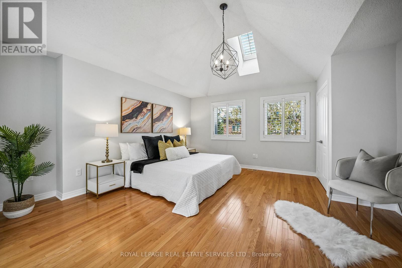 20 San Remo Terrace, Toronto, Ontario  M8Z 6C6 - Photo 19 - W13137652