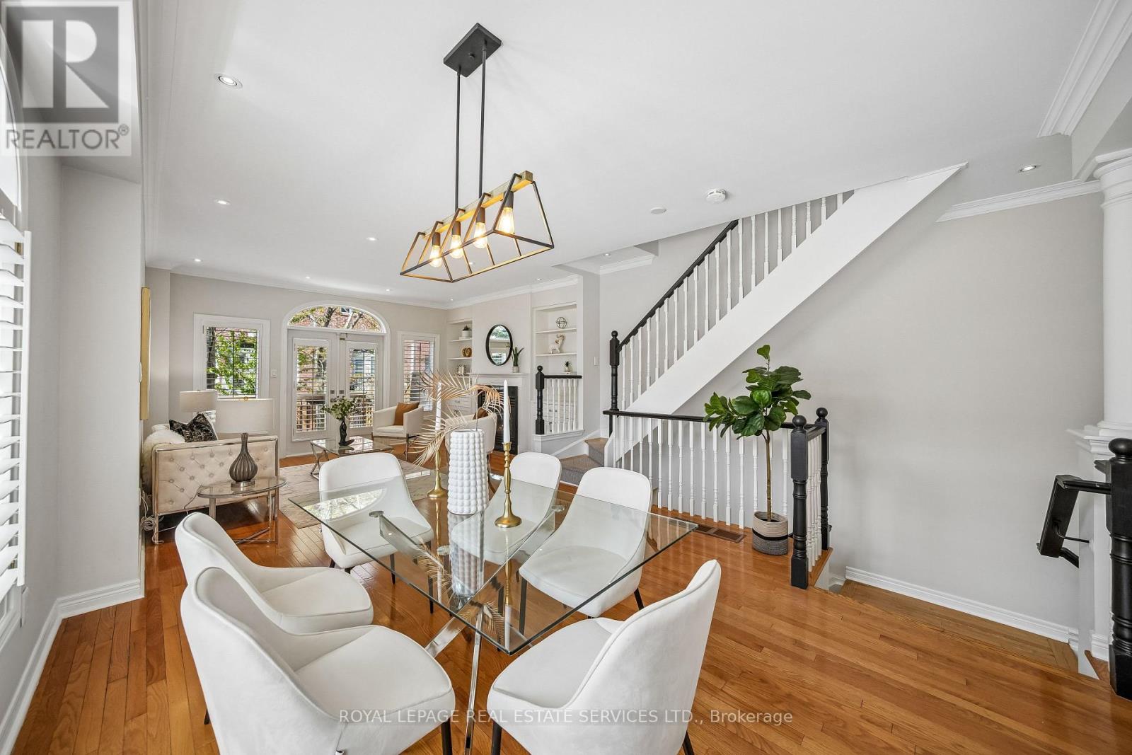 20 San Remo Terrace, Toronto, Ontario  M8Z 6C6 - Photo 5 - W13137652