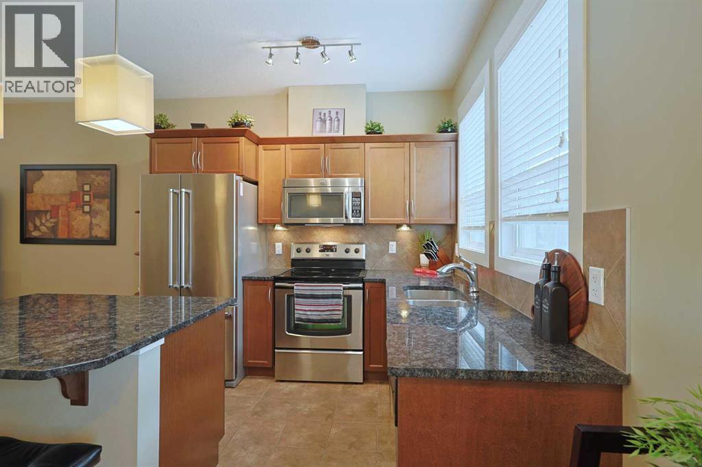 505 Evanston Square NW, Calgary, Alberta  T3P 0G9 - Photo 3 - A2290480