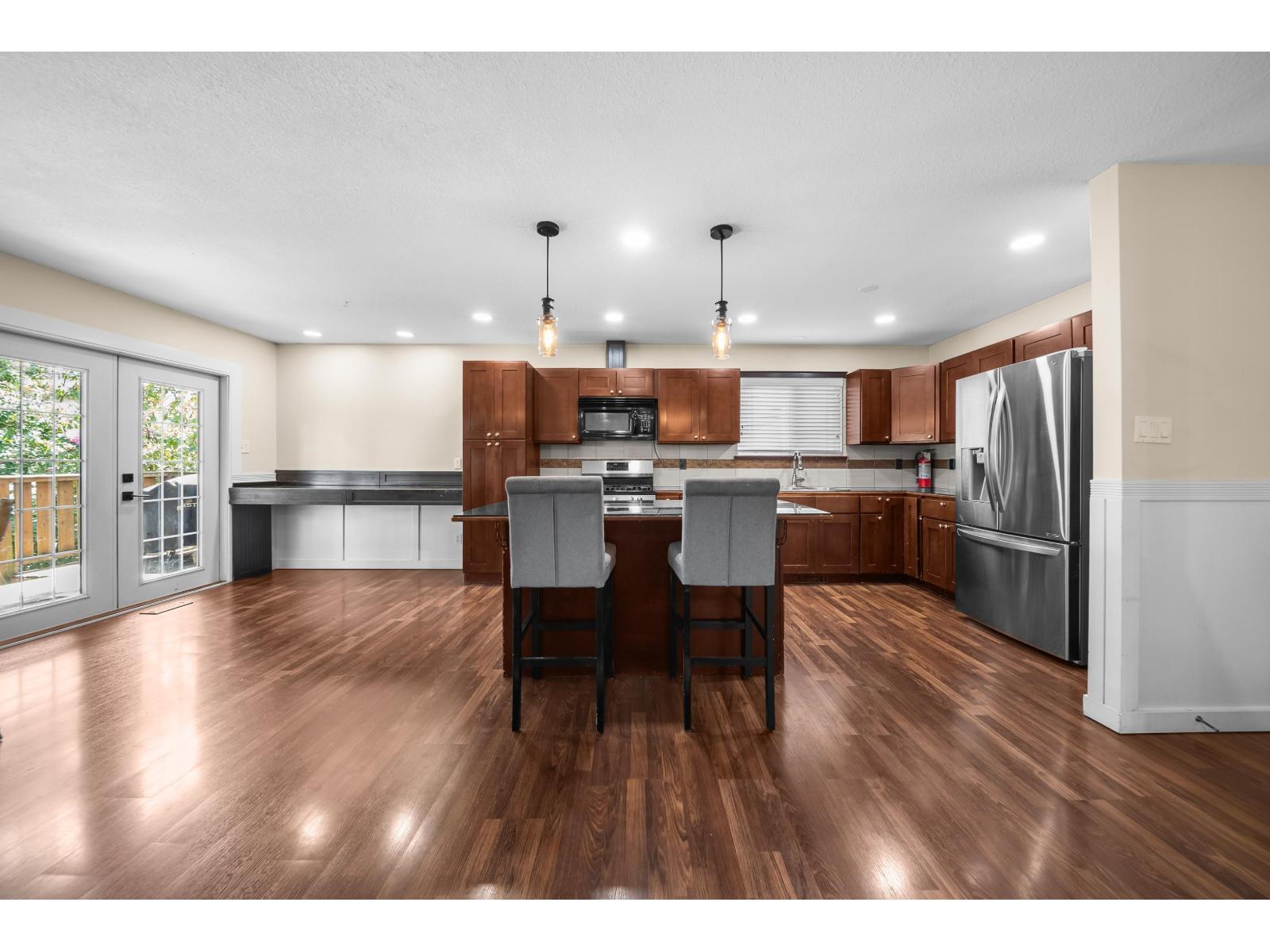 34050 Shannon Drive, Abbotsford, British Columbia  V2S 5C8 - Photo 6 - R3123680