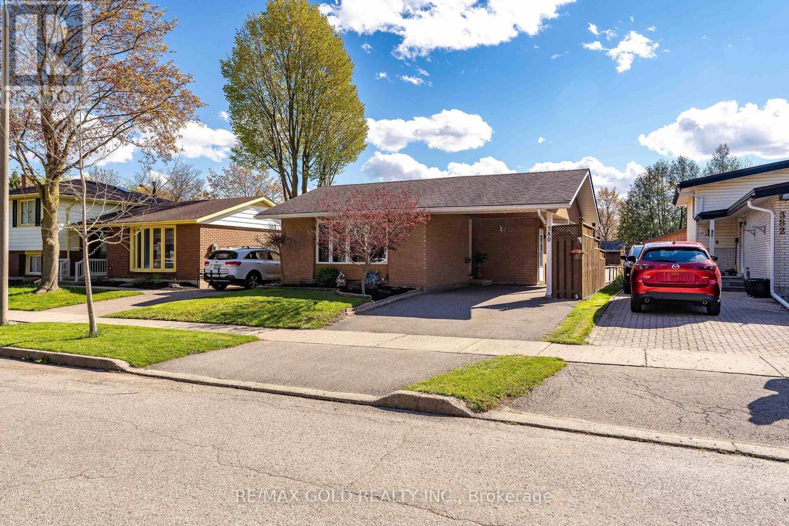 380 GRANGEWOOD DRIVE W, Waterloo, Ontario