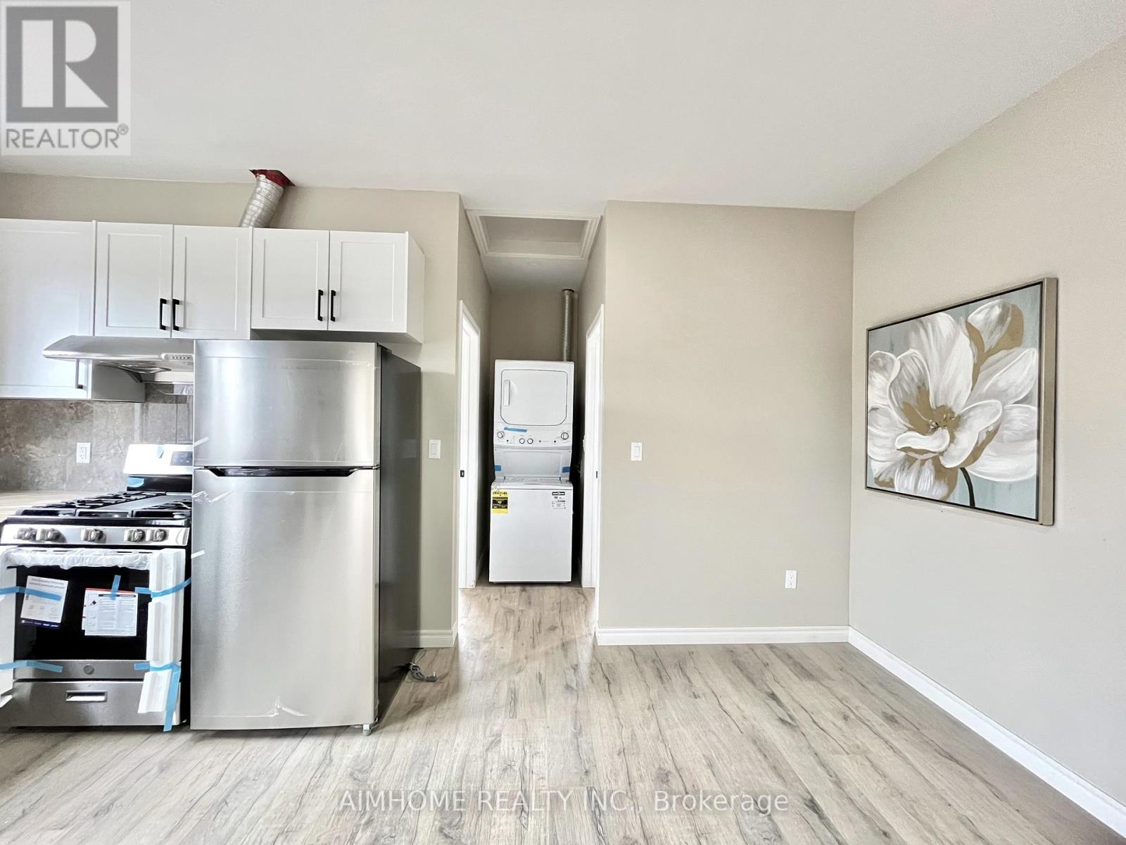3 - 15 Waddington Crescent, Toronto, Ontario  M2J 2Z9 - Photo 12 - C12998310