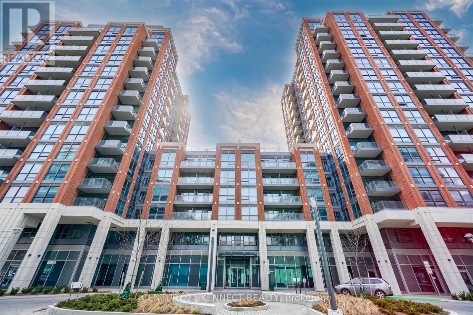 505 - 31 TIPPETT ROAD, Toronto, Ontario