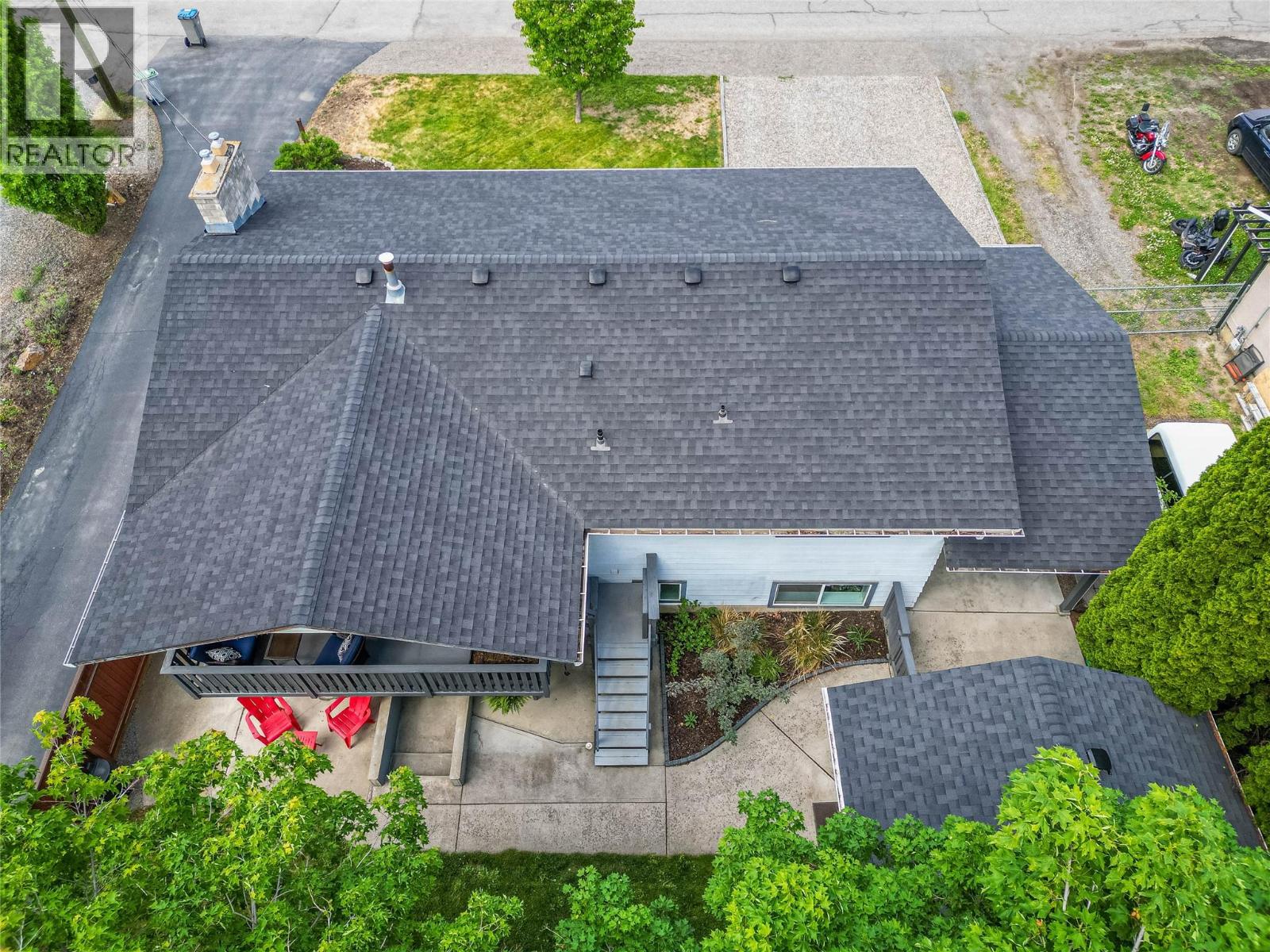879 Serle Road, Kamloops, British Columbia  V2B 6L8 - Photo 42 - 10387680