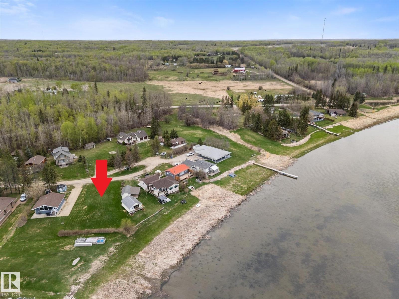 209 2 Street Ross Haven, rural lac ste. anne county, Alberta