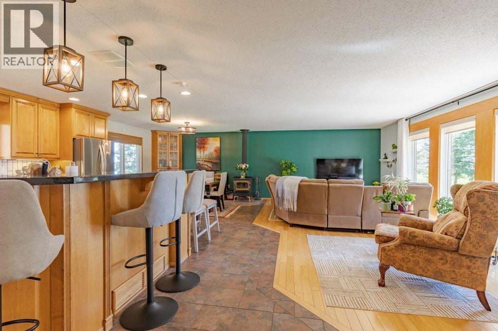 7022 Township Road 120, Rural Cypress County, Alberta  T1B 0L1 - Photo 7 - A2311498