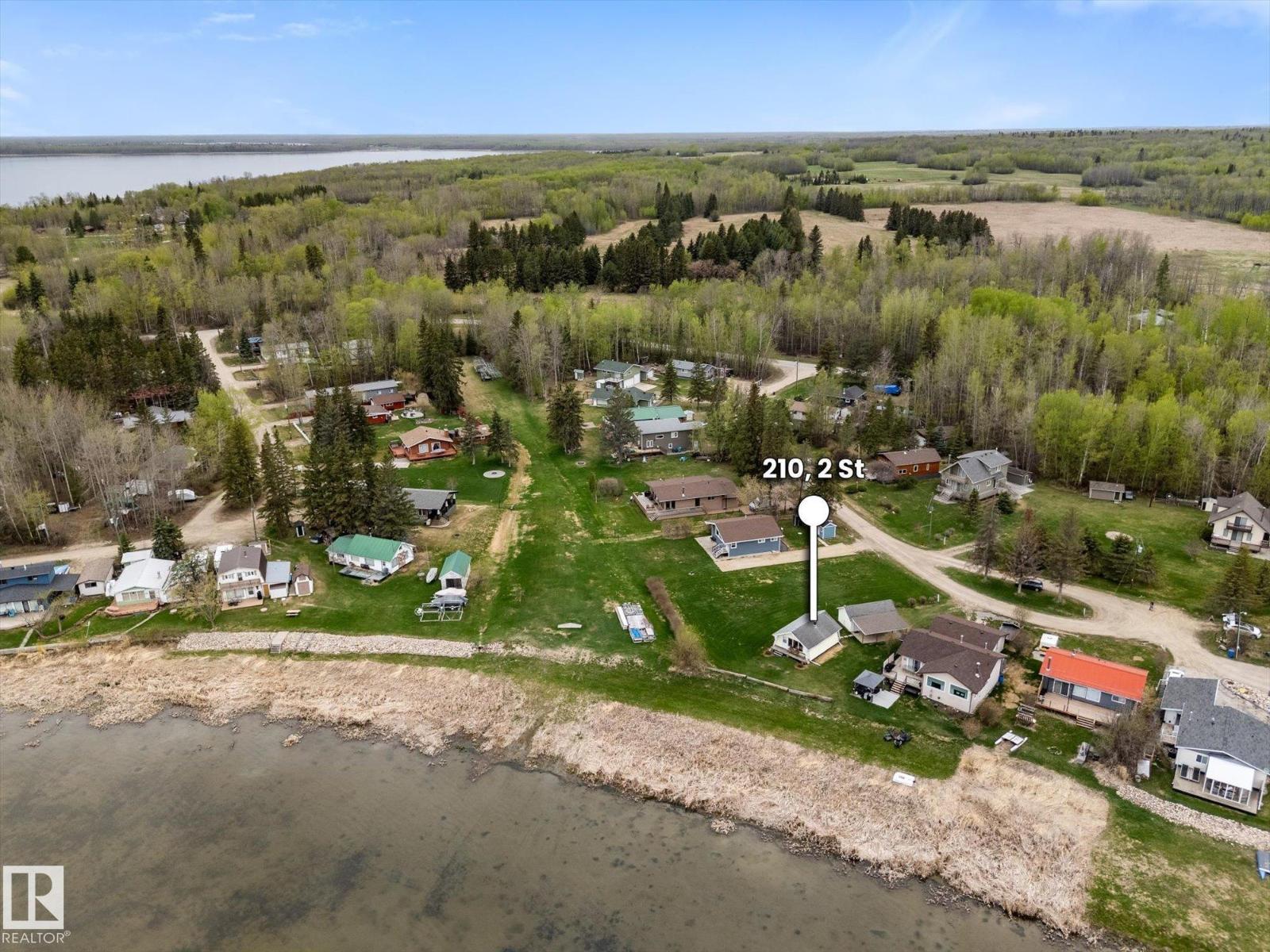 210 2 Street, Rural Lac Ste. Anne County, Alberta  T0E 1A0 - Photo 3 - E4488212