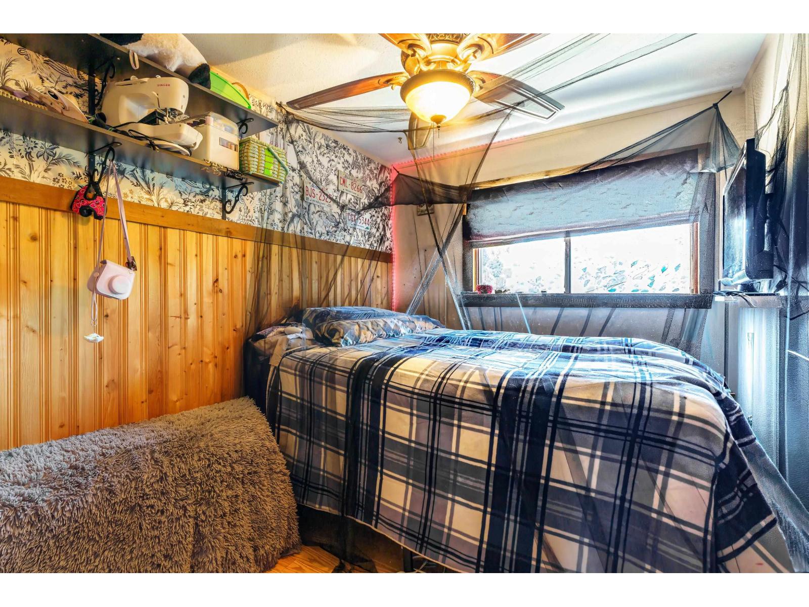 7655 Woodcock Crescent, Mission, British Columbia  V2V 4J8 - Photo 23 - R3111663