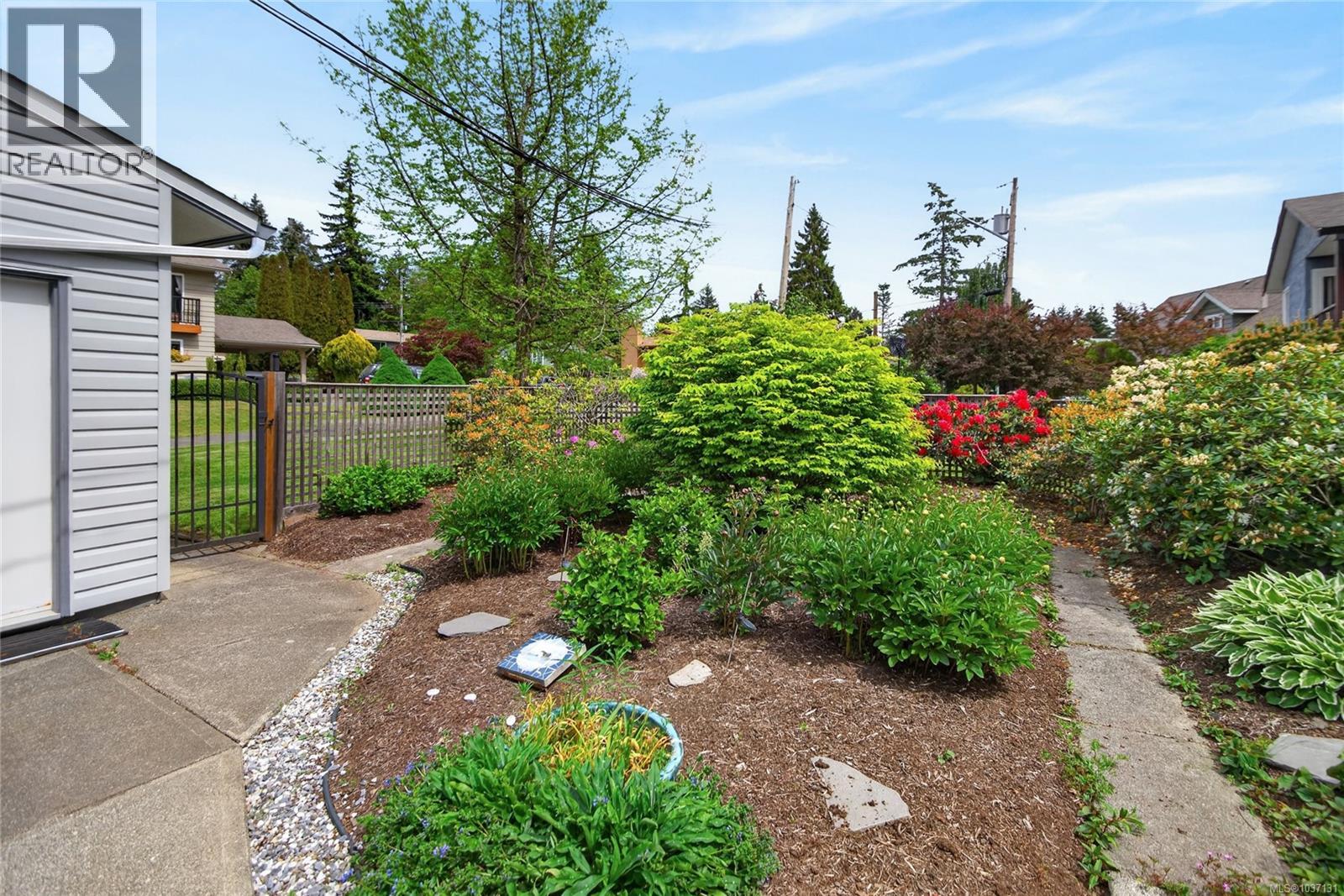 375 Georgia Crt, Comox, British Columbia  V9M 2W2 - Photo 49 - 1037131