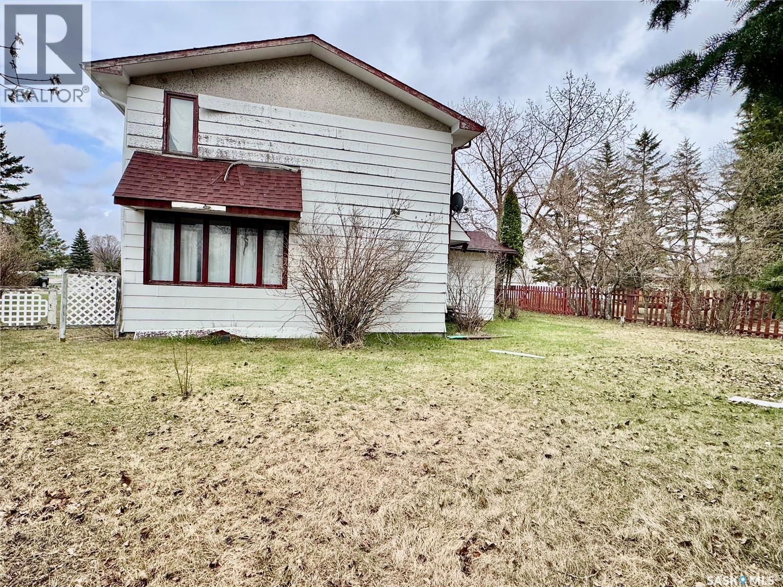 15 Willow Place, Lanigan, Saskatchewan  S0K 2M0 - Photo 54 - SK027827