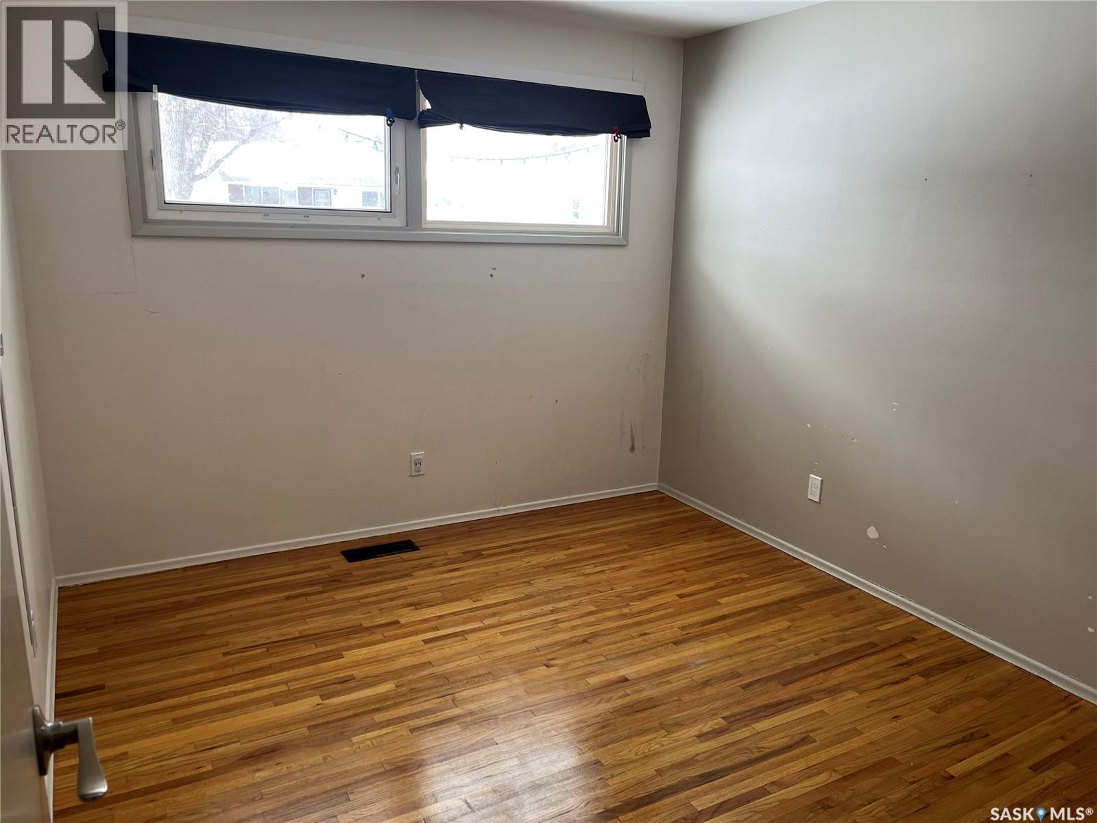 2745 Abbott Road, Regina, Saskatchewan  S4N 2J7 - Photo 14 - SK036079