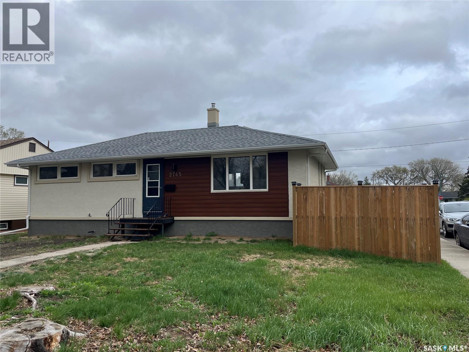 2745 Abbott Road, Regina, Saskatchewan  S4N 2J7 - Photo 2 - SK036079