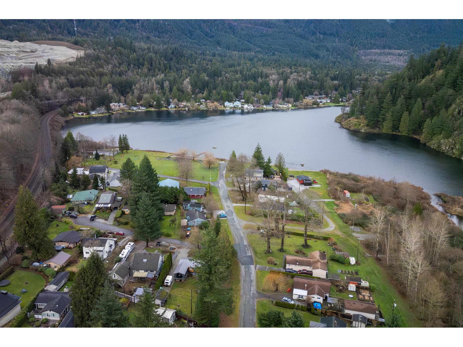 12051 Hodgkin Road, Mission, British Columbia  V0M 1N0 - Photo 34 - R3075071