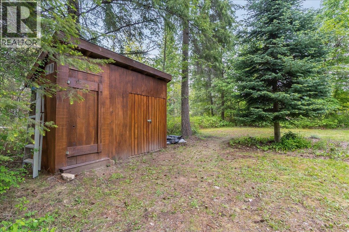 4926 Fletcher Creek Road, Kaslo, British Columbia  V0G 1M0 - Photo 17 - 10385835