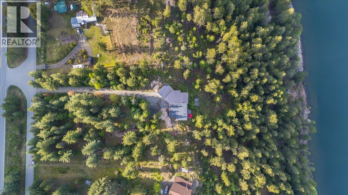 4926 Fletcher Creek Road, Kaslo, British Columbia  V0G 1M0 - Photo 8 - 10385835