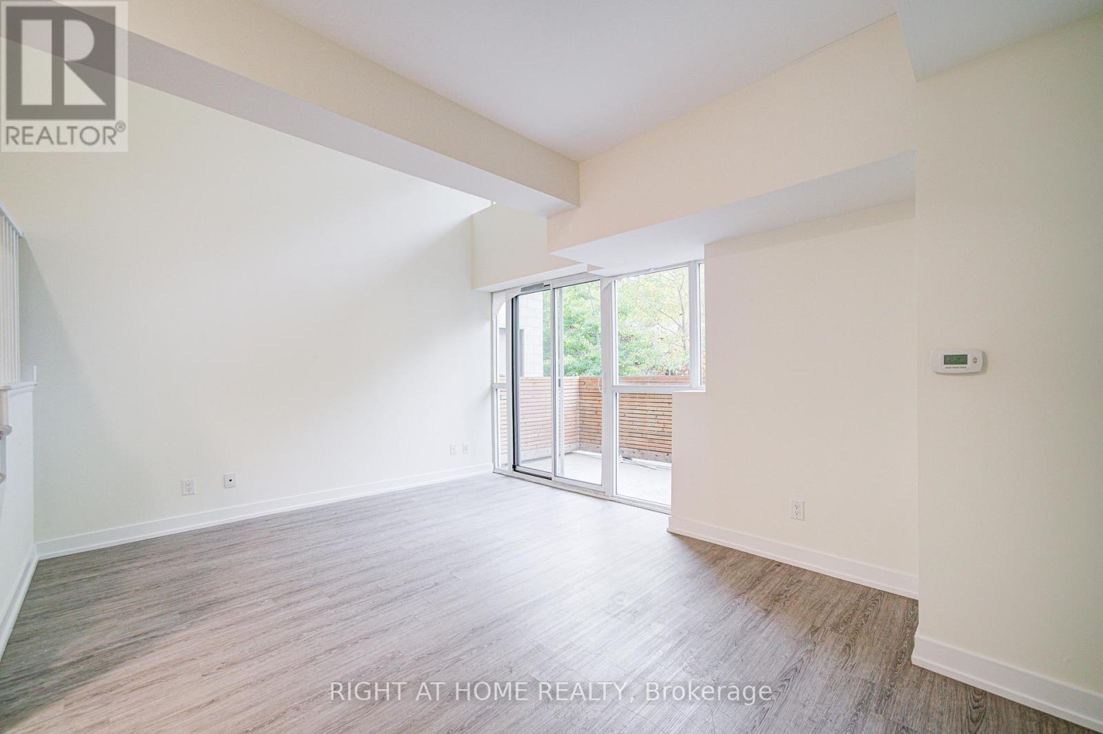 Th03 - 1350 Kingston Road, Toronto, Ontario  M1N 0B7 - Photo 11 - E13137688