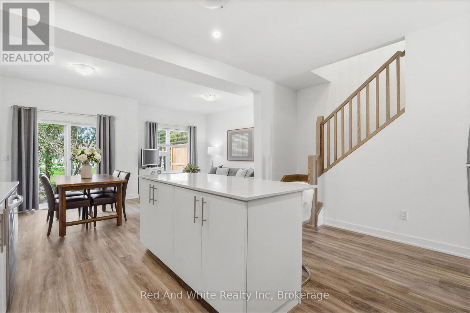 22 - 110 Fergus Avenue, Kitchener, Ontario  N2A 0K9 - Photo 5 - X13137696