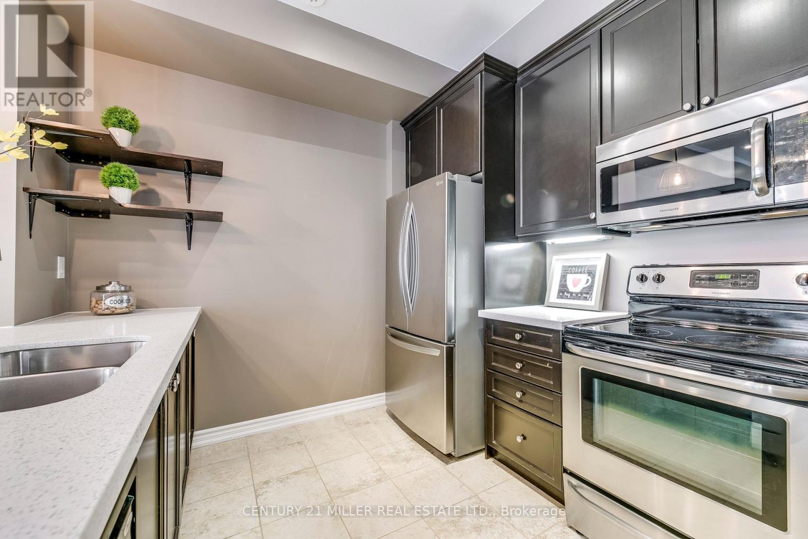 24 - 2435 Greenwich Drive, Oakville, Ontario  L6M 0S4 - Photo 9 - W13137678