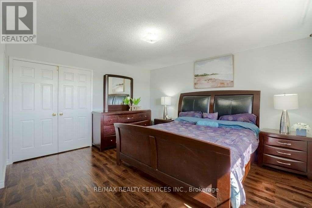 50 Oakmeadow Drive, Brampton, Ontario  L7A 2M1 - Photo 21 - W13137690