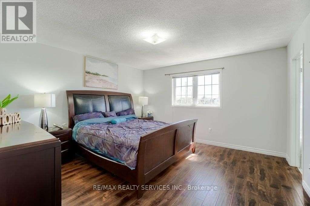 50 Oakmeadow Drive, Brampton, Ontario  L7A 2M1 - Photo 22 - W13137690