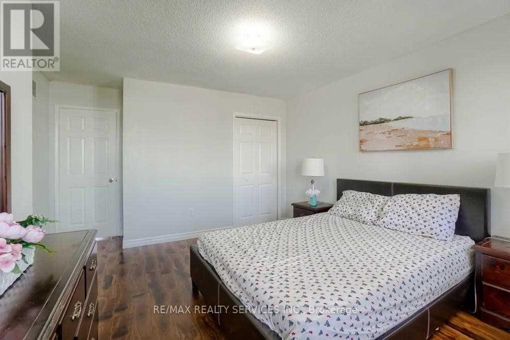 50 Oakmeadow Drive, Brampton, Ontario  L7A 2M1 - Photo 26 - W13137690