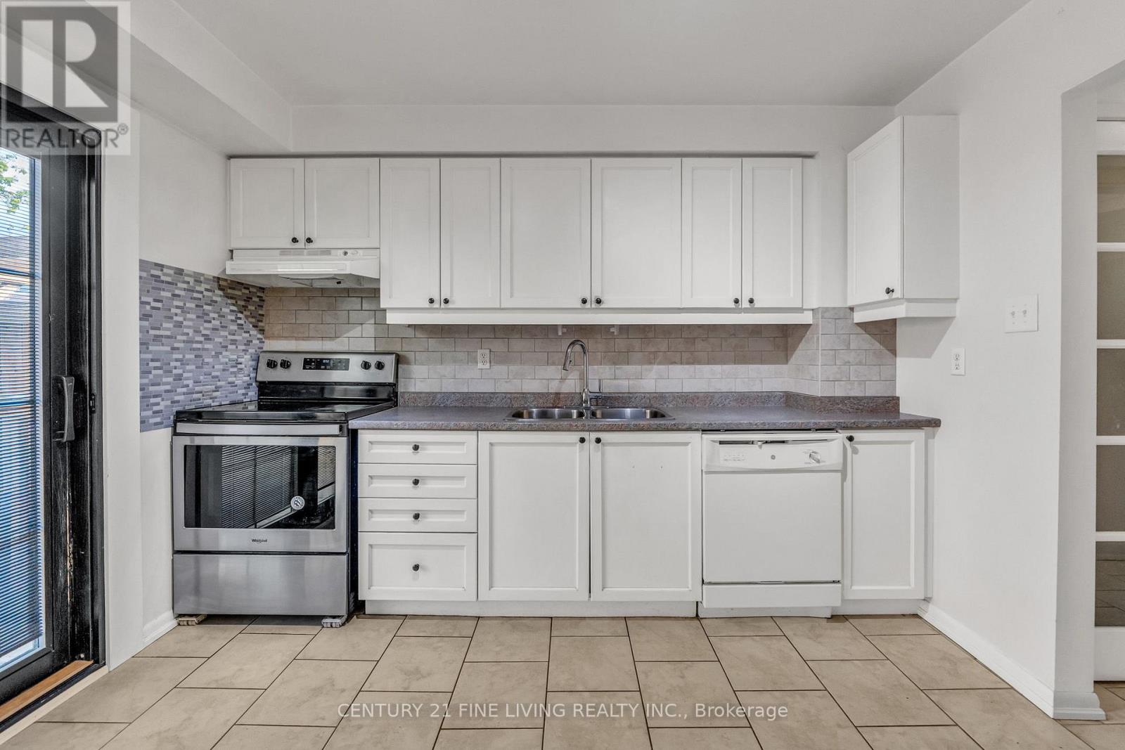 39 Rushmore Crescent, Brampton, Ontario  L6Z 1R1 - Photo 14 - W13137692