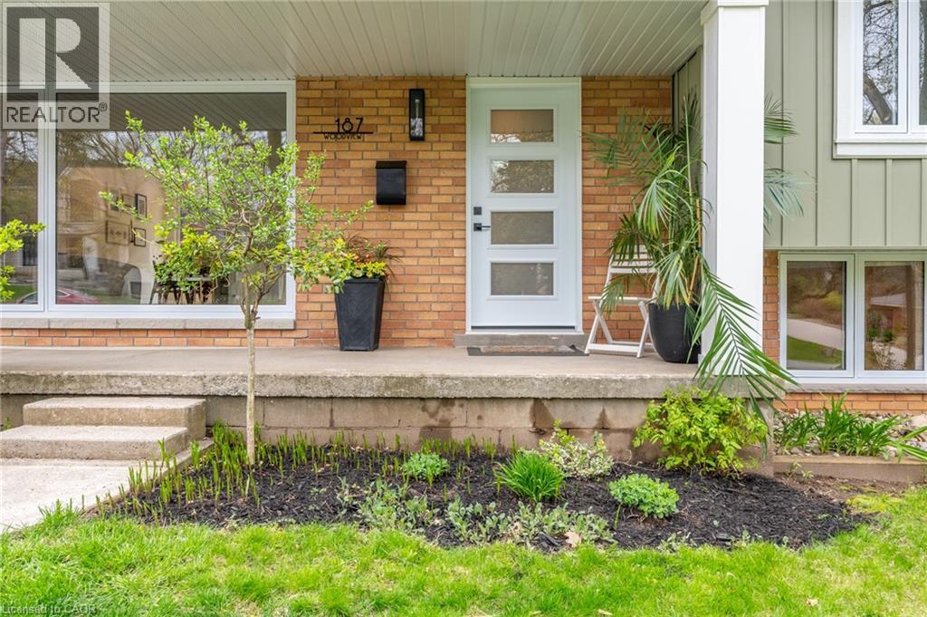 187 Woodview Crescent, Ancaster, Ontario  L9G 1G1 - Photo 3 - 40825164