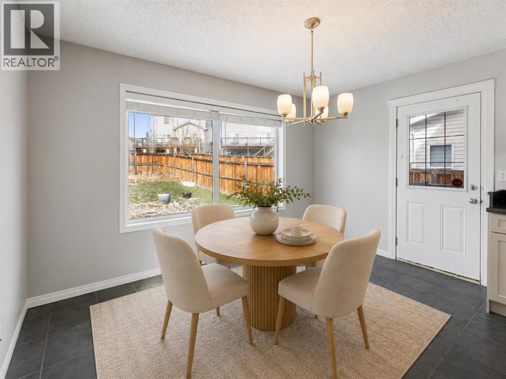 72 Pantego Close NW, Calgary, Alberta  T3K 0K1 - Photo 9 - A2307103