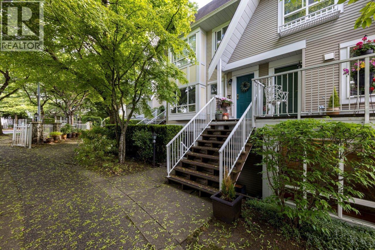 79 6588 SOUTHOAKS CRESCENT, Burnaby, British Columbia