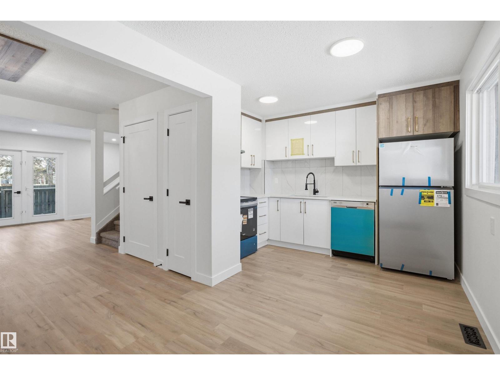 1706 37 St Nw, Edmonton, Alberta  T6L 2R7 - Photo 7 - E4488220