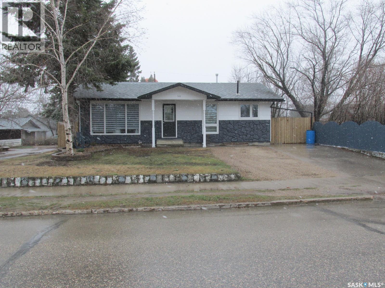 508 1st AVENUE W, Nipawin, Saskatchewan
