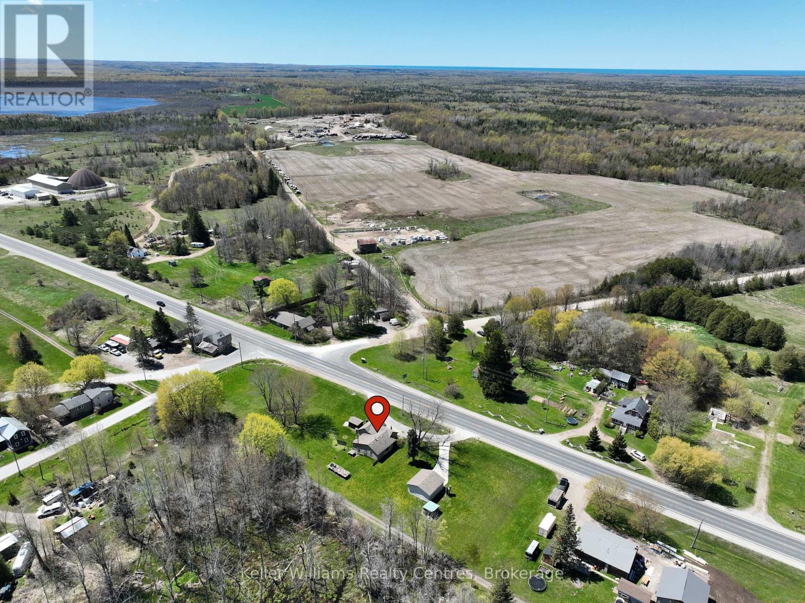 19549 Highway 6, Georgian Bluffs, Ontario  N0H 2T0 - Photo 8 - X13133598