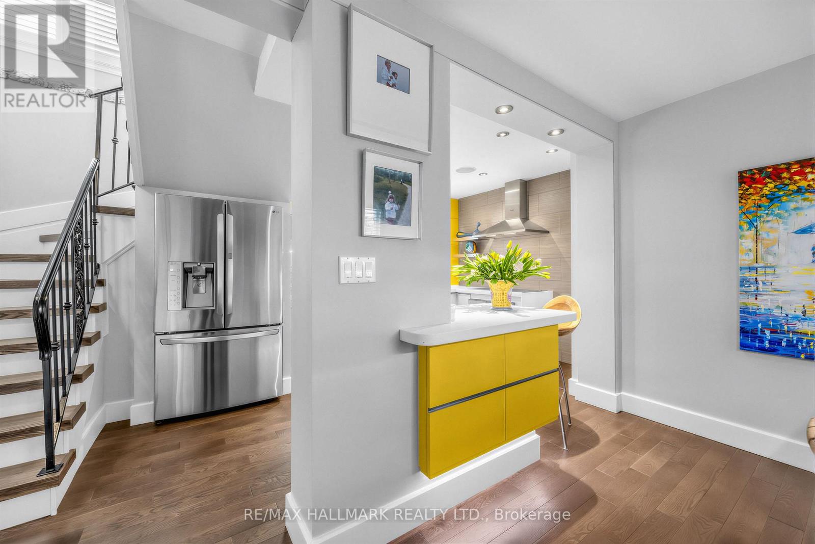86 Binswood Avenue, Toronto, Ontario  M4C 3N9 - Photo 12 - E13129664