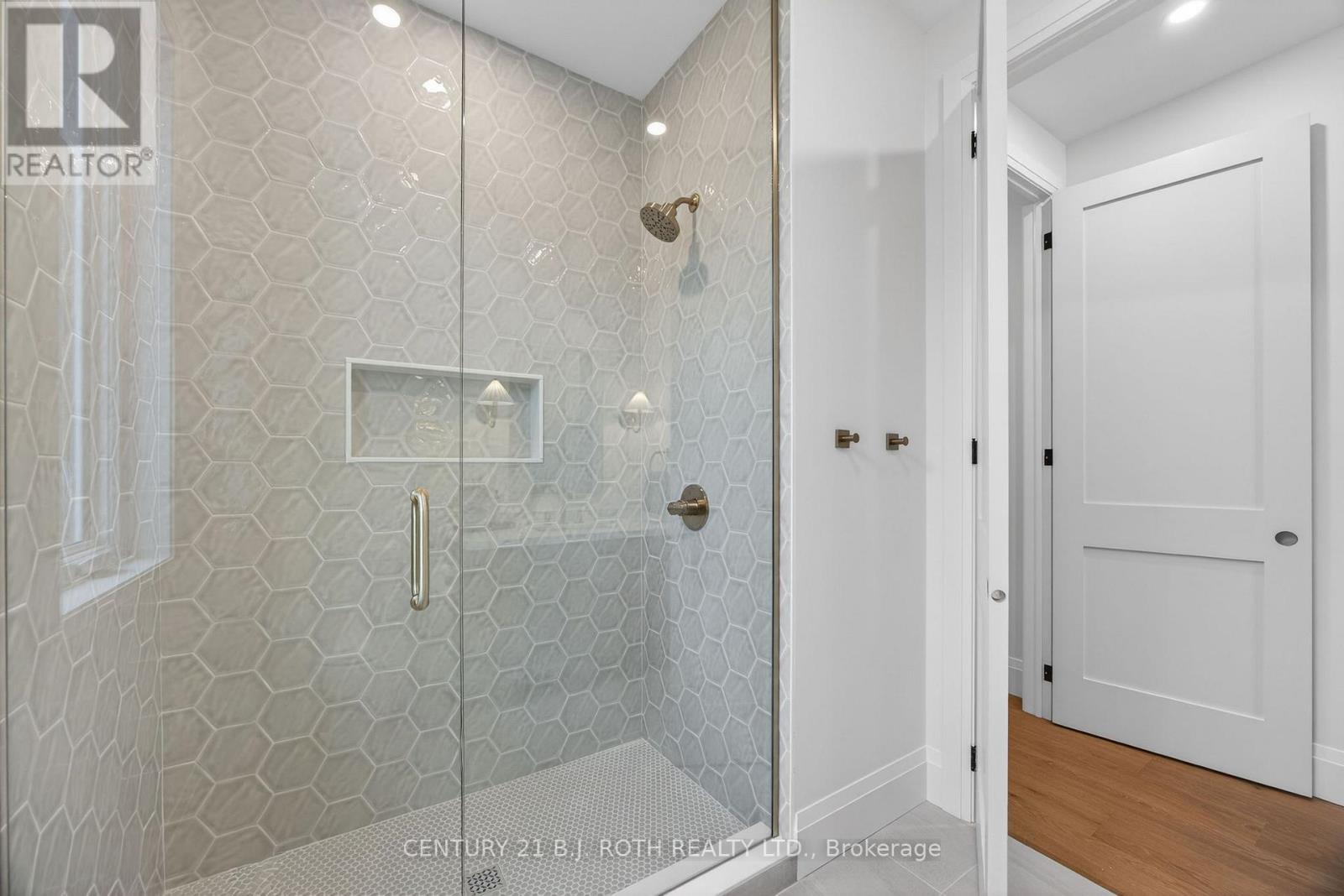 75 Vancouver Street, Barrie, Ontario  L4M 4M2 - Photo 20 - S13136488
