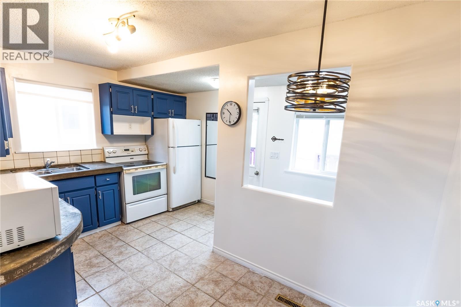 768 Caribou Street W, Moose Jaw, Saskatchewan  S6H 2K9 - Photo 14 - SK036160