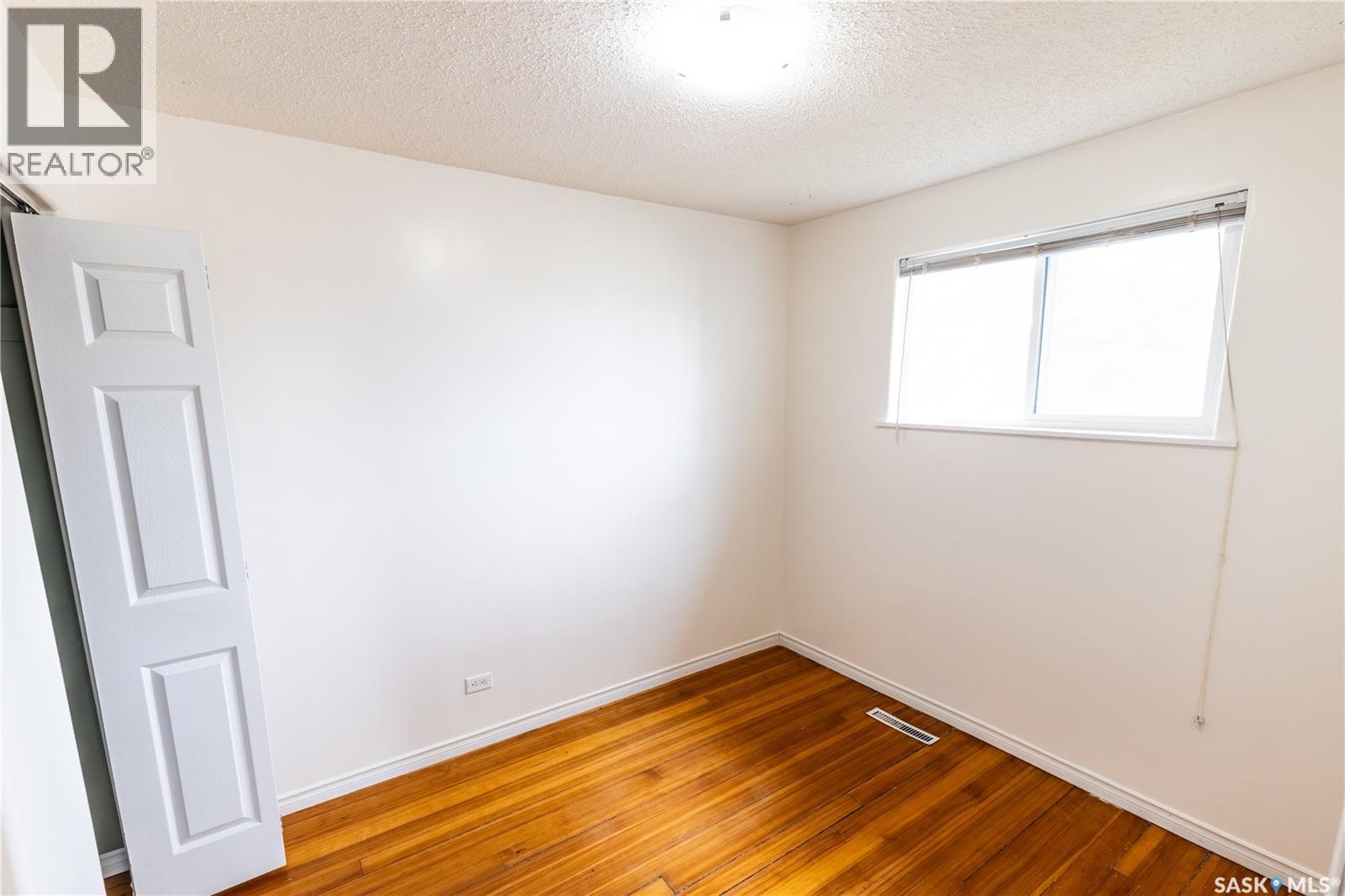 768 Caribou Street W, Moose Jaw, Saskatchewan  S6H 2K9 - Photo 8 - SK036160